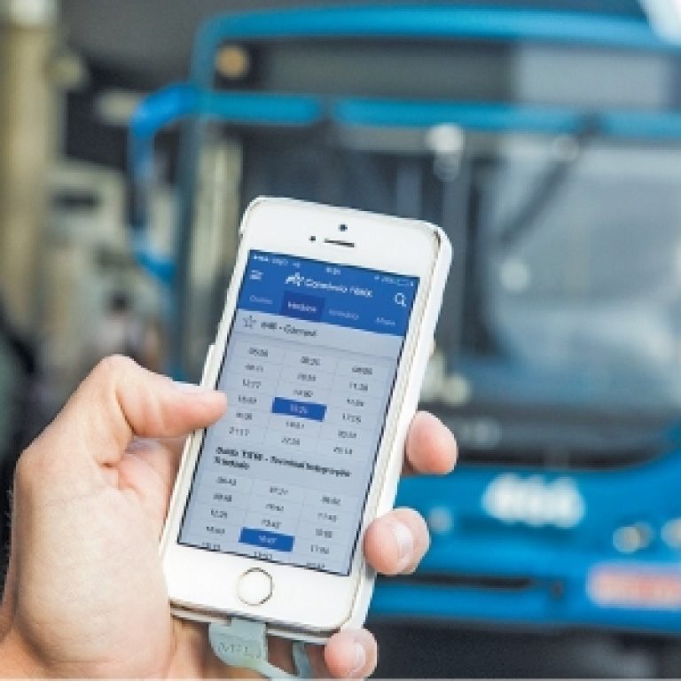 Os melhores apps para acompanhar a rota do ônibus