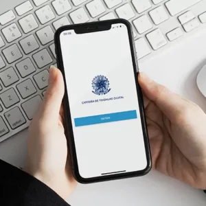 Como consultar a carteira de trabalho pelo CPF online?