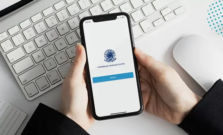 Como consultar a carteira de trabalho pelo CPF online?