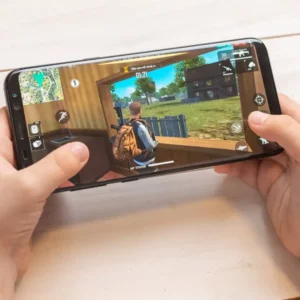 Celulares com tela grande para jogos: confira os modelos ideais