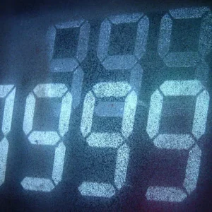 Quem nasceu em 1999 tem quantos anos?