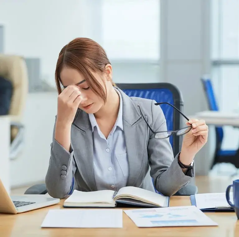 Sobrecarga no trabalho: 12 indícios e o que fazer para evitar