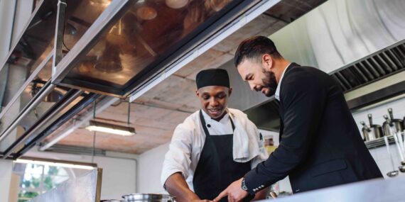 Vagas Intermediárias em Restaurantes: Oportunidades Para Quem Já Tem Experiência